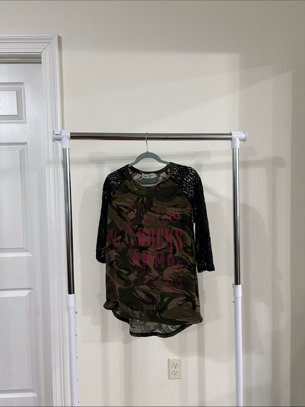 Camo Graphic Raglan Top with Black Lace Sleeves